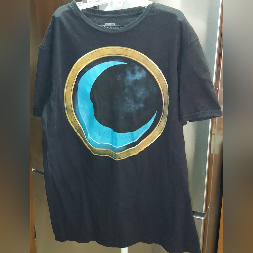 Marvel Studios Moon Knight T-Shirt Top  Size Medium Short Sleeve Men or Woman
